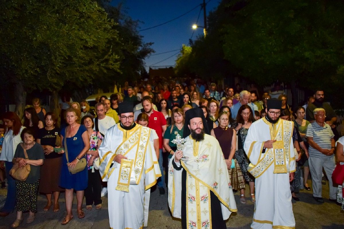Μεθέορτος Εσπερινός και Λιτανεία του Επιταφίου της Θεοτόκου και της Ιεράς Εικόνος της Παναγίας Ελεούσης στο Ηράκλειο Αττικής